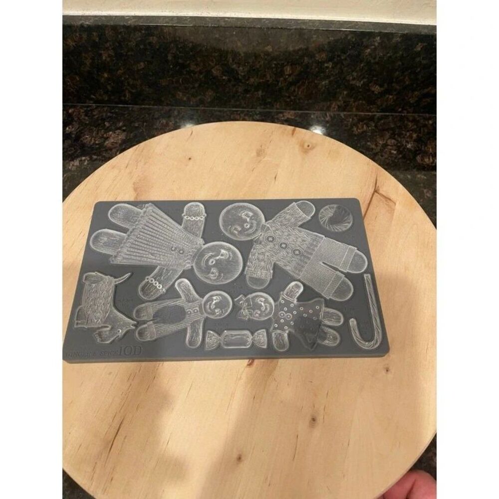 Castings of iOd mold- ginger and spice